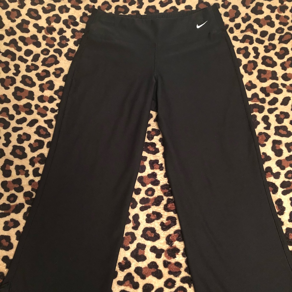 Nike FITORY Capri/Crop Pants